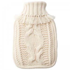 Hot water bottle